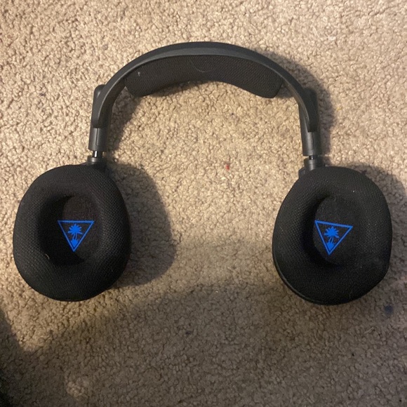 Turtle beach wireless headphones - Picture 2 of 3